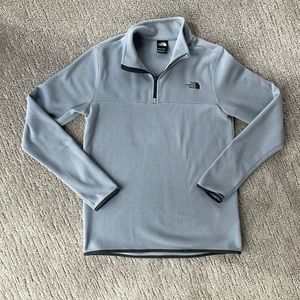 The North Face Lightweight Fleece Quarter Zip Pullover